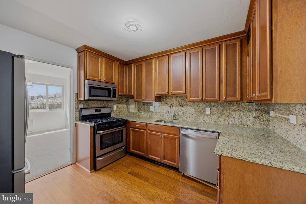 7121 Park Heights Ave, Baltimore, MD 21215-1609, United States - 135000