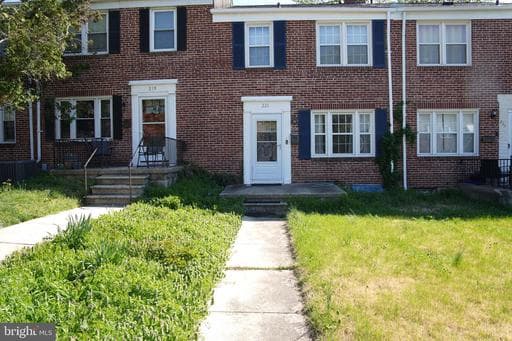 221 E MEDWICK GARTH, BALTIMORE, MD, 21228