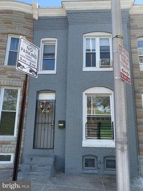 2125 E PRESTON ST, BALTIMORE, MD, 21213