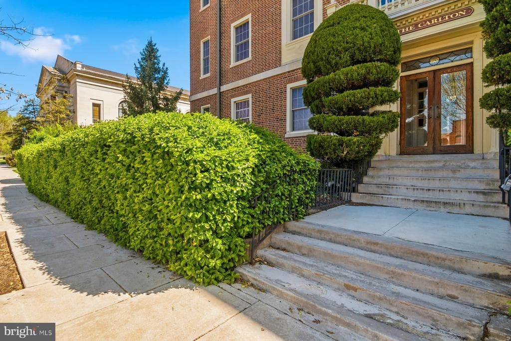 MD,BALTIMORE CITY - 255000