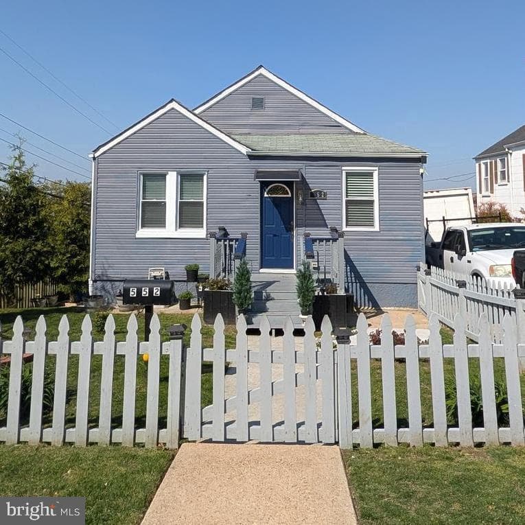 MD,BALTIMORE - 360000