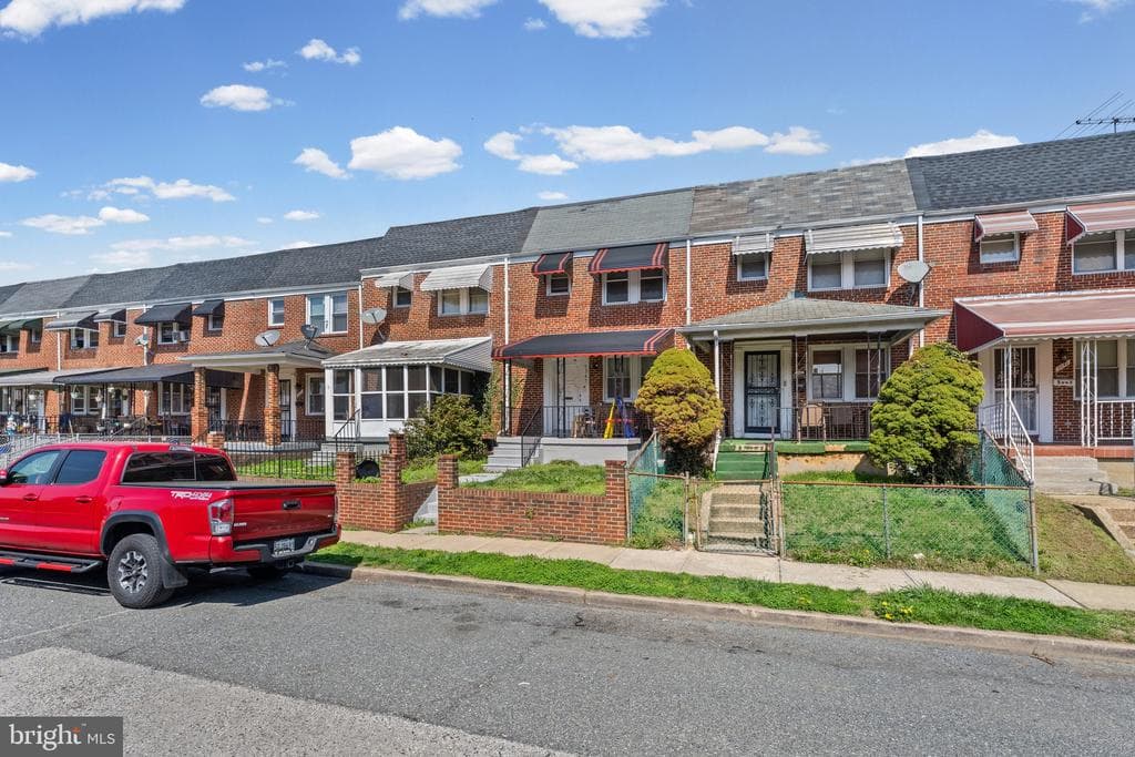 MD,BALTIMORE CITY - 220000