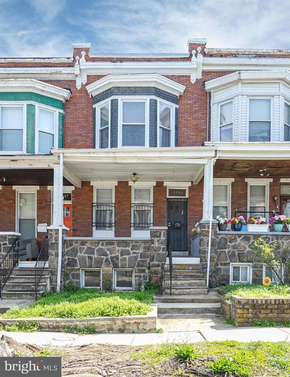 MD,BALTIMORE CITY - 180000