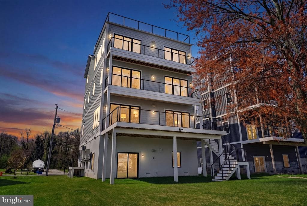 MD,BALTIMORE - 1690000