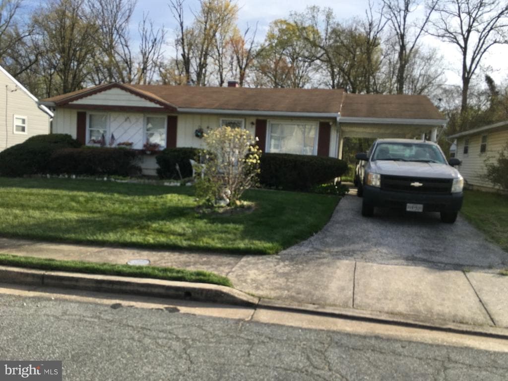 MD,BALTIMORE - 260000