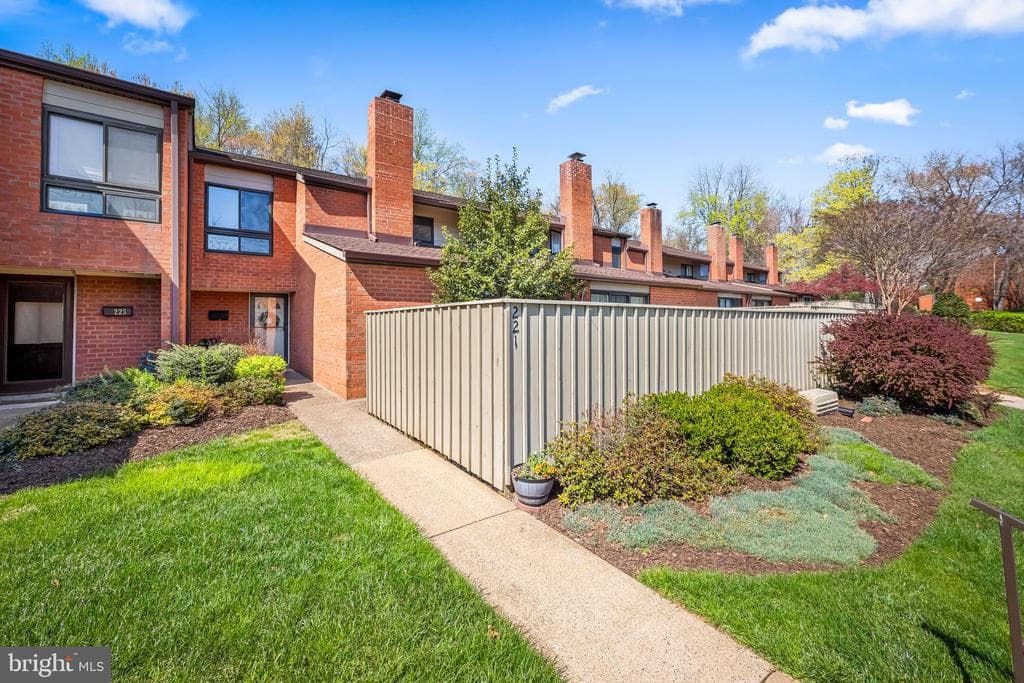 MD,BALTIMORE - 475000