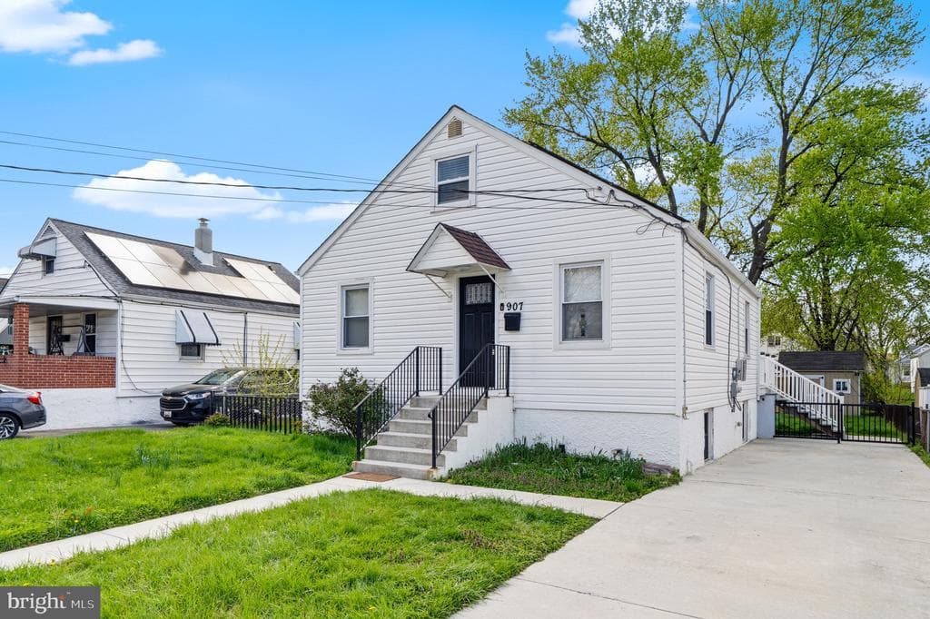 MD,BALTIMORE - 329000