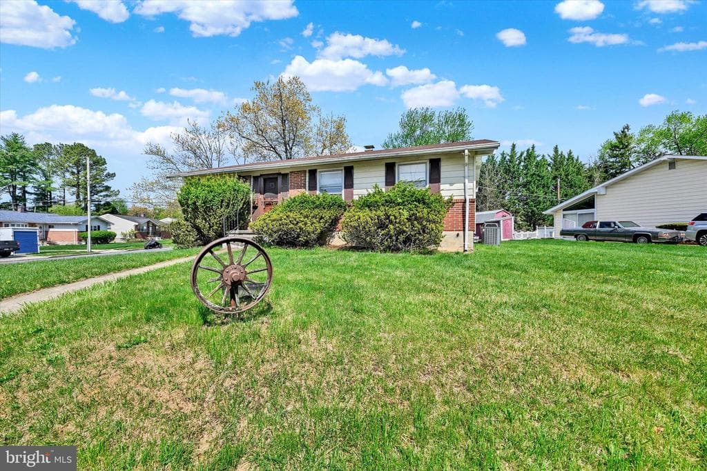 MD,BALTIMORE - 275000