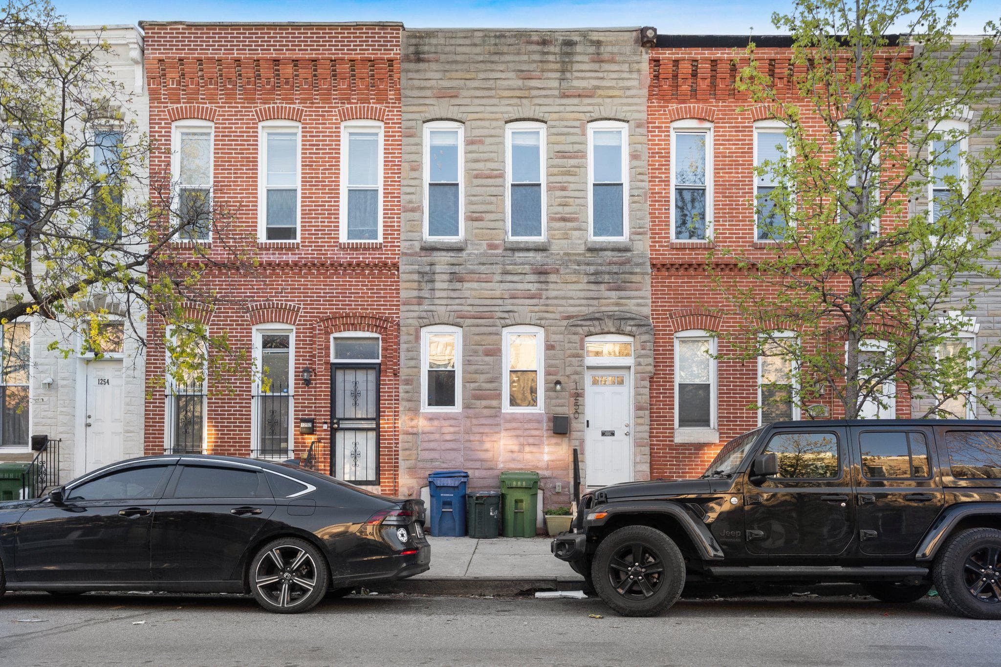 1250 James St, Baltimore, MD 21223-3616, United States - 290000