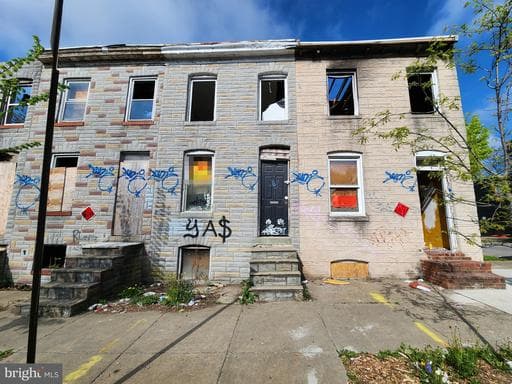 302 S FULTON AVE, BALTIMORE, MD, 21223