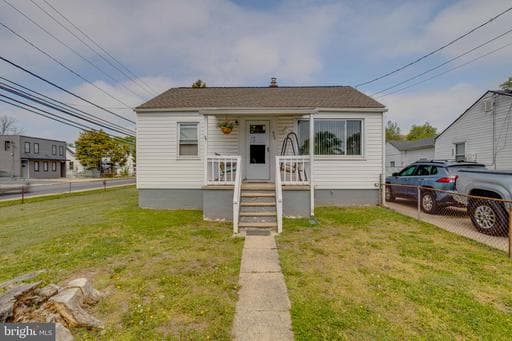 900 RENFREW ST, BALTIMORE, MD, 21221