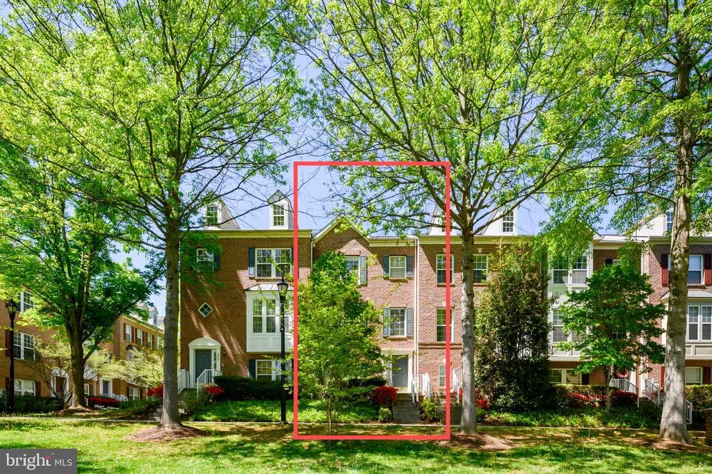 6022 Signal Flame Ct, Clarksville, MD 21029-1299, United States - 670000