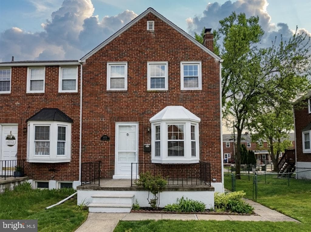 MD,BALTIMORE - 299900