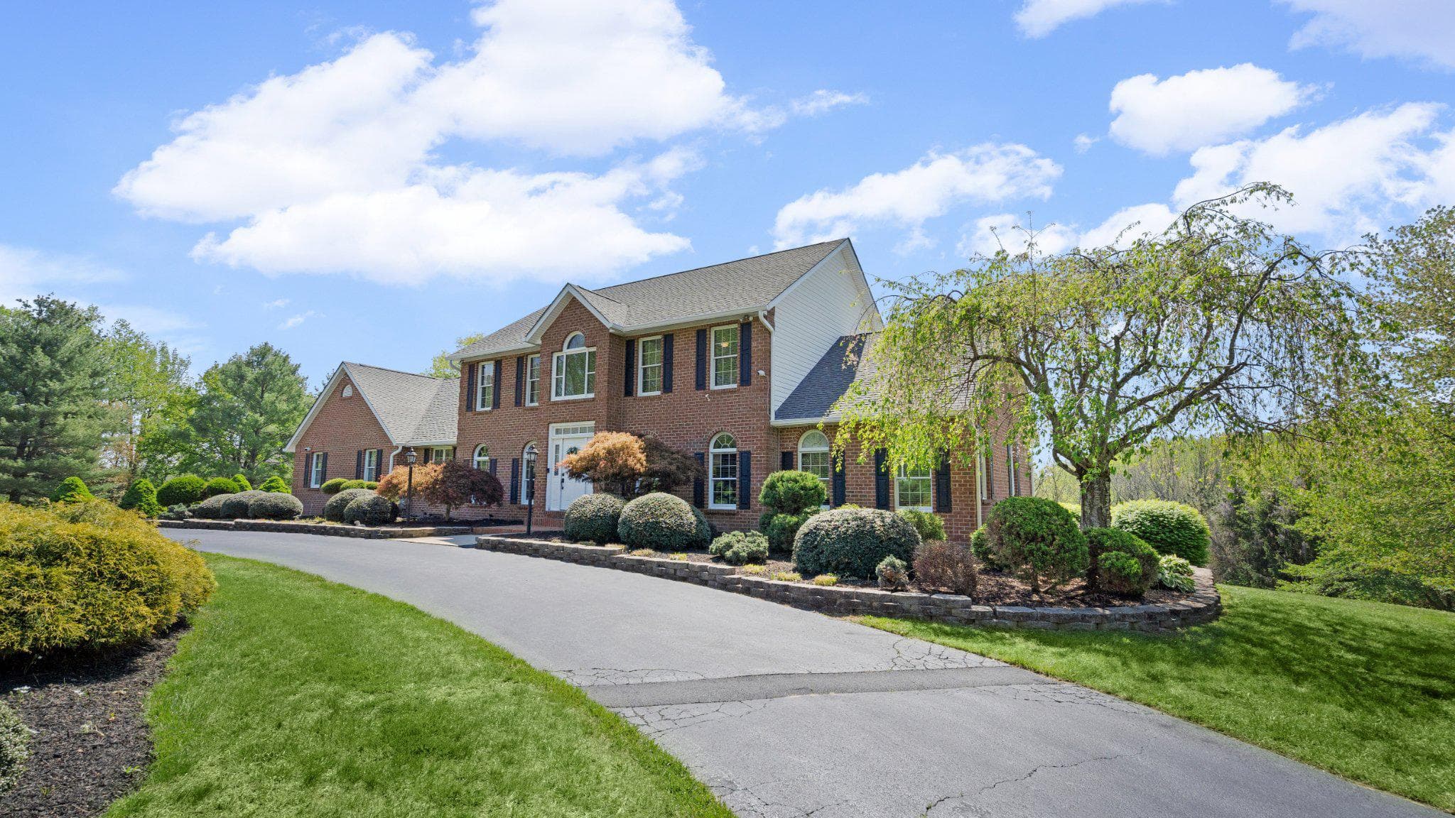 915 Saint Ann Dr, Street, MD 21154-1647, United States - 849900