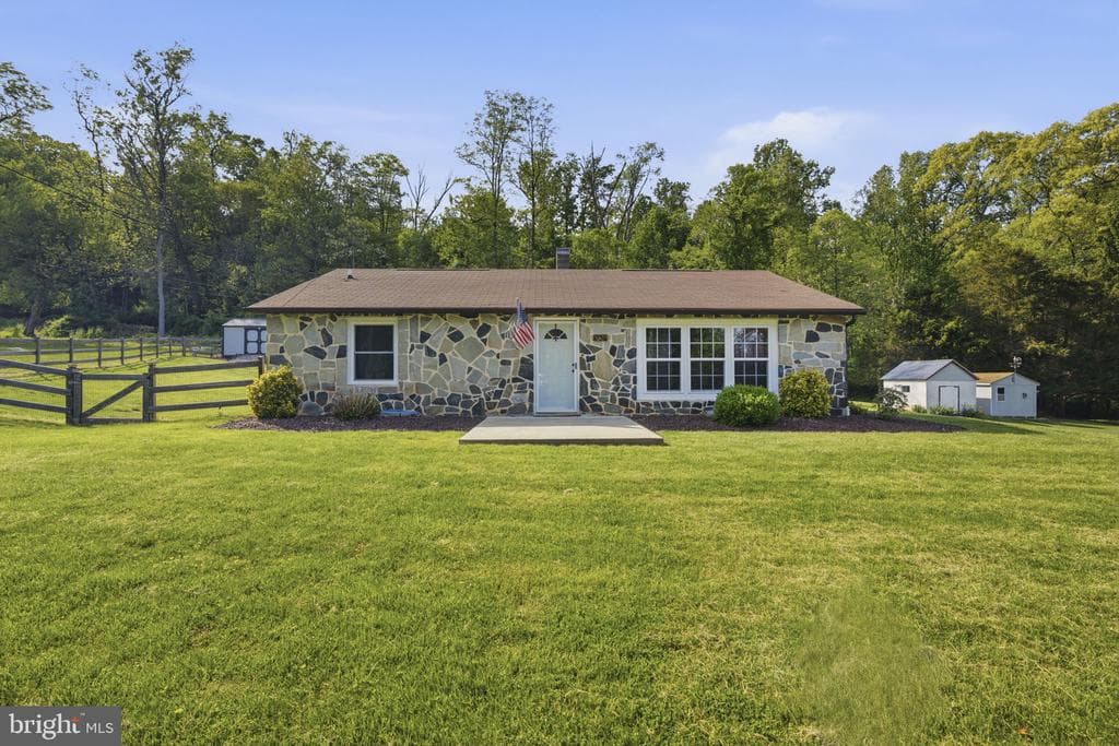 1730 Ridge Rd, Whiteford, MD 21160-1321, United States - 399900