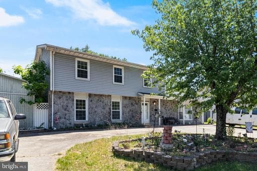 5 MOONCOIN CIR, WALDORF, MD, 20602