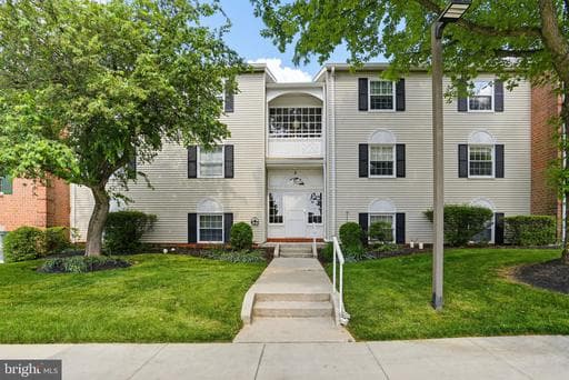 5 LOUGH MASK CT #302, LUTHERVILLE TIMONIUM, MD, 21093