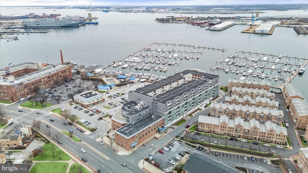 MD,BALTIMORE CITY - 350000