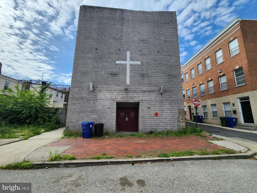 MD,BALTIMORE CITY - 125000