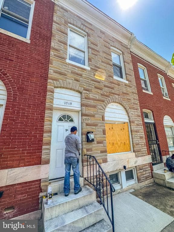 MD,BALTIMORE CITY - 69900