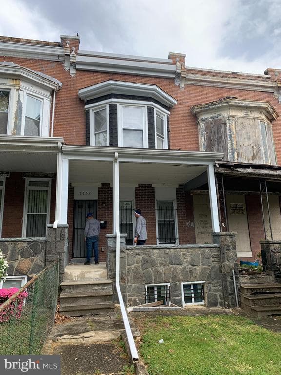 MD,BALTIMORE CITY - 70000