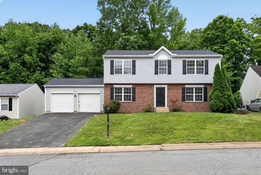 112 Liberty Ln, Elkton, MD 21921-5821, United States - 409900