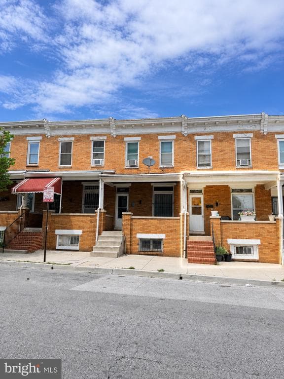 MD,BALTIMORE CITY - 90000