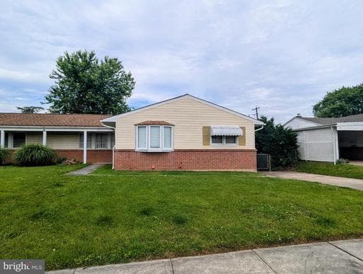 8421 HALLMARK CIR, BALTIMORE, MD, 21234