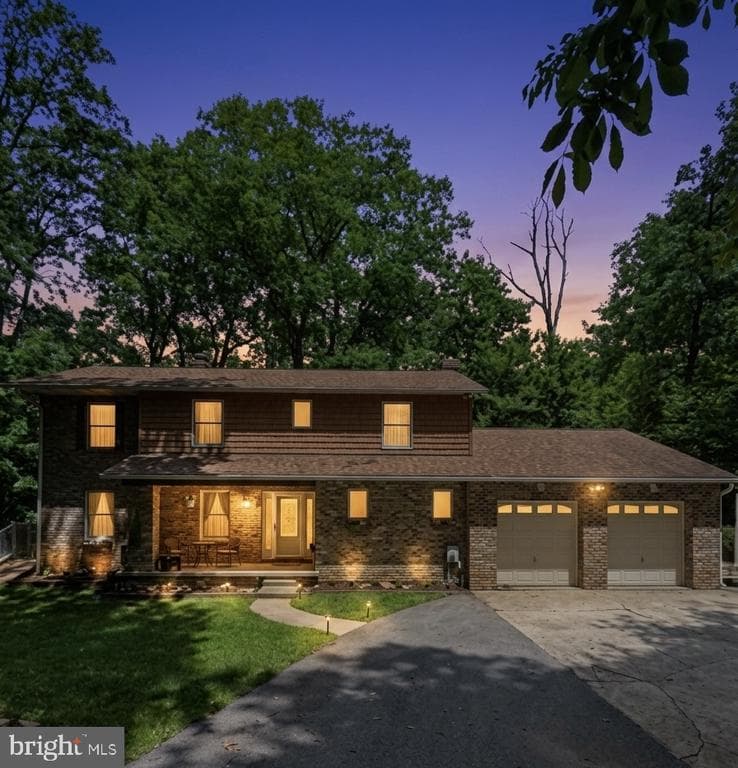 10 Brook Valley Ct, Freeland, MD 21053-9641, United States - 585000