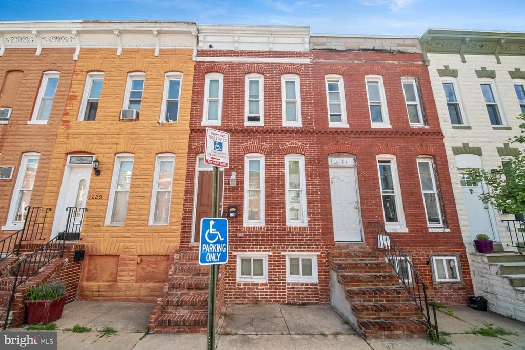 MD,BALTIMORE CITY - 100000
