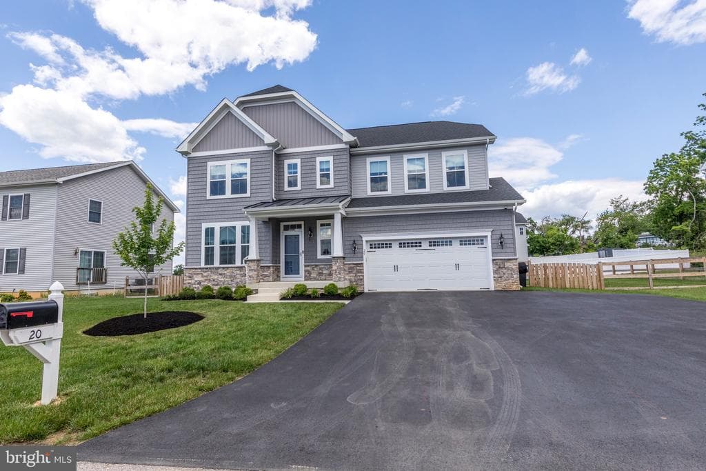 MD,BALTIMORE - 825000