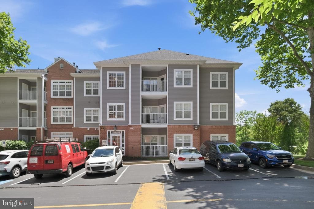 MD,BALTIMORE - 215000