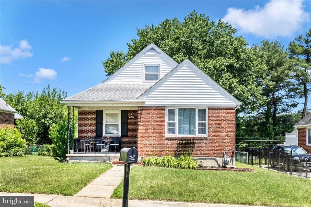 MD,BALTIMORE - 327500