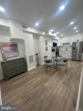 2720 E BIDDLE ST, BALTIMORE, MD, 21213