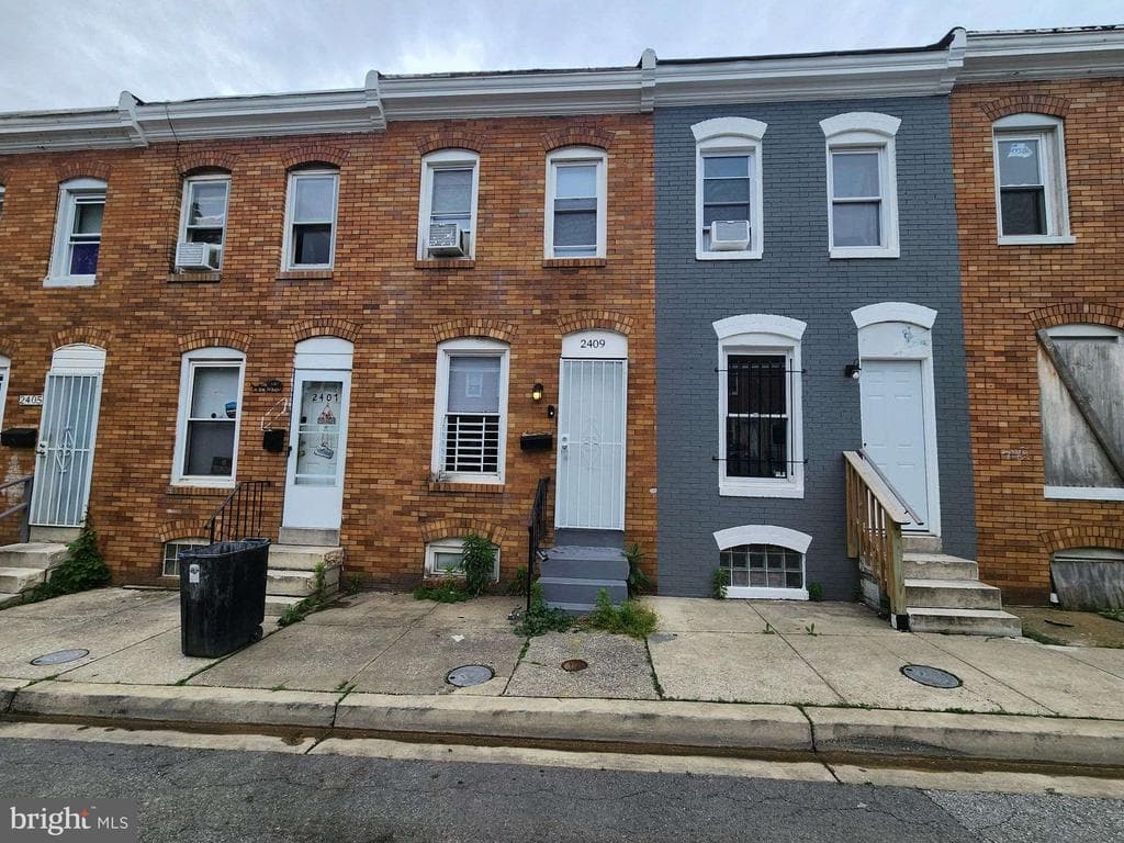 MD,BALTIMORE CITY - 30000