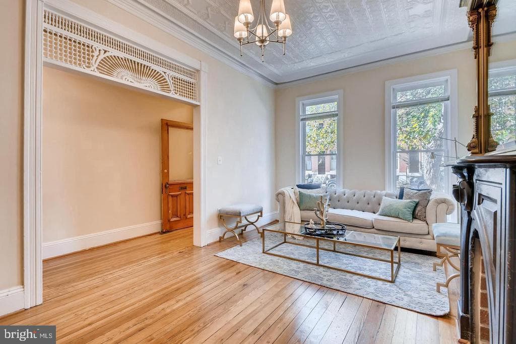 105 S GILMOR ST,BALTIMORE,MD,21223,BALTIMORE CITY - 325000