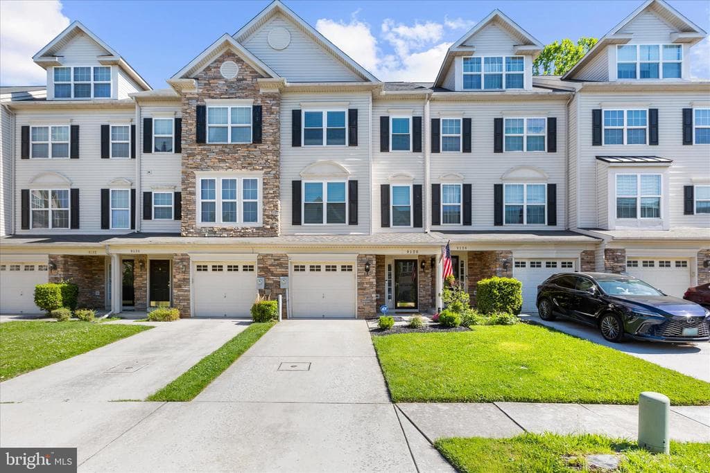MD,BALTIMORE - 460000