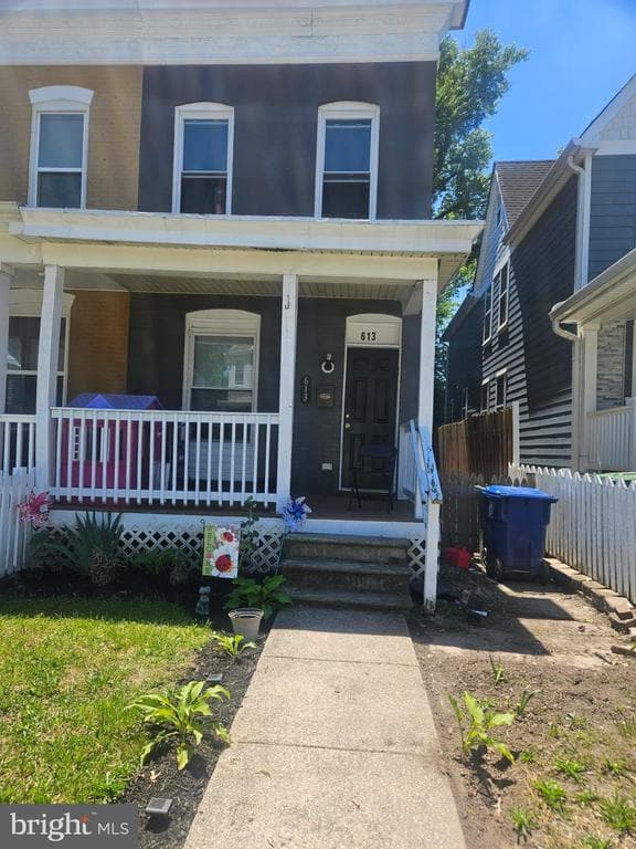 MD,BALTIMORE CITY - 180000