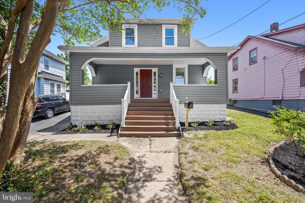 4409 Wilkens Ave, Baltimore, MD 21229-4721, United States - 370000
