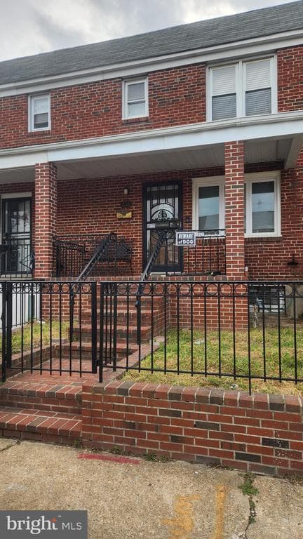 MD,BALTIMORE CITY - 250000