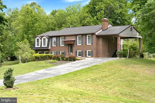 1108 E PATUXENT DR, LA PLATA, MD, 20646