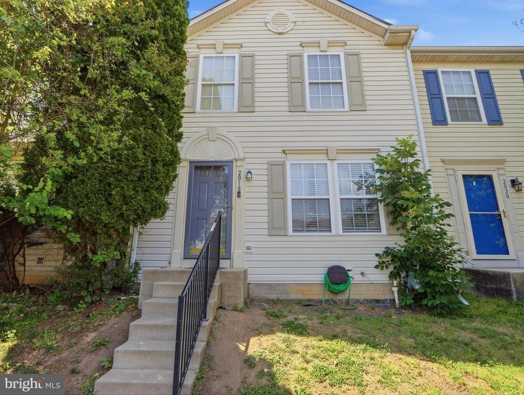 MD,BALTIMORE - 330000