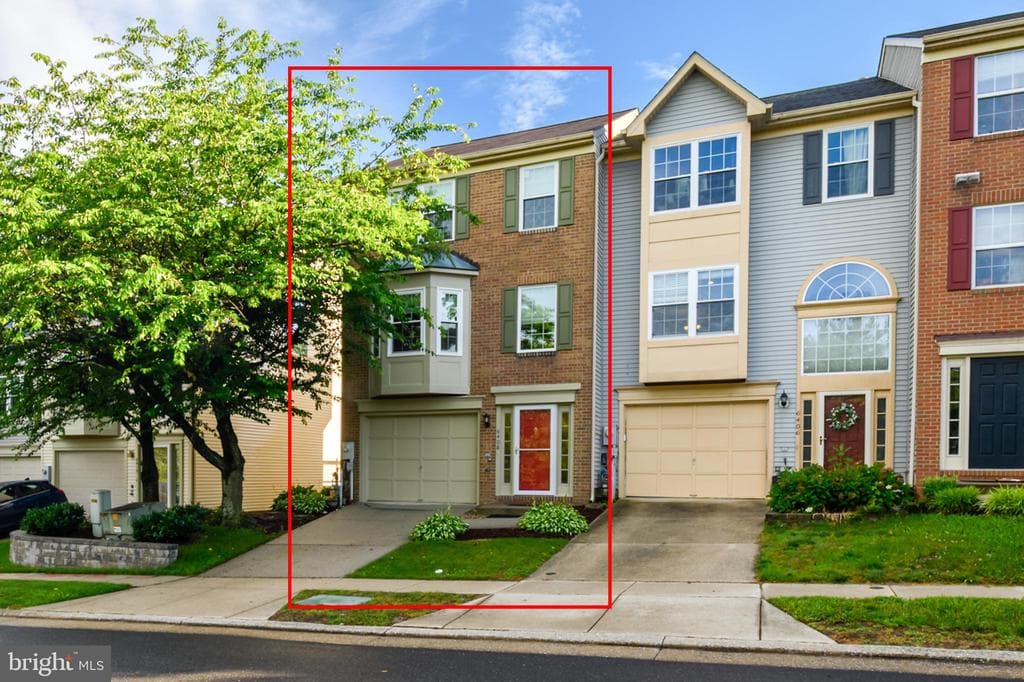 6408 Frothingham Ct, Elkridge, MD 21075-6883, United States - 520000
