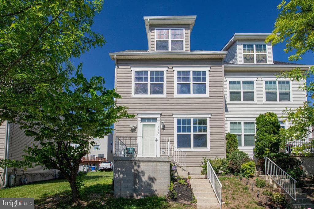 6103 Furley WAY BALTIMORE MD 21206 - 325000