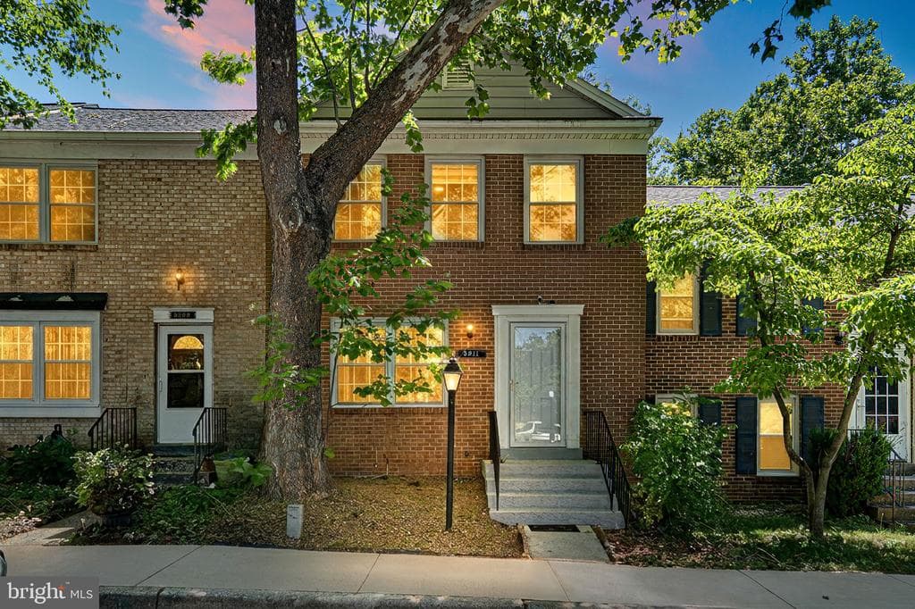 5911 Woodcutter Way, Columbia, MD 21044-2736, United States - 395000