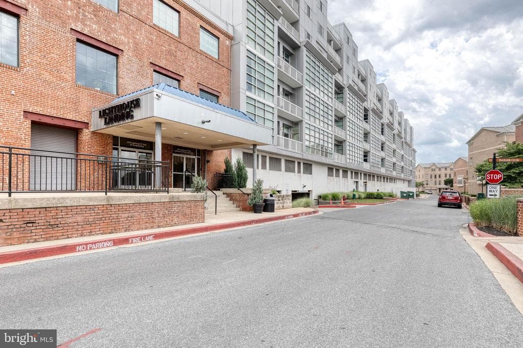 MD,BALTIMORE CITY - 275000
