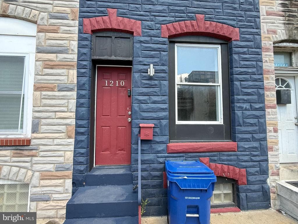 MD,BALTIMORE CITY - 115000