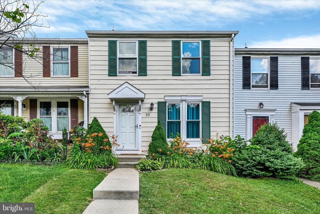 MD,BALTIMORE - 299950