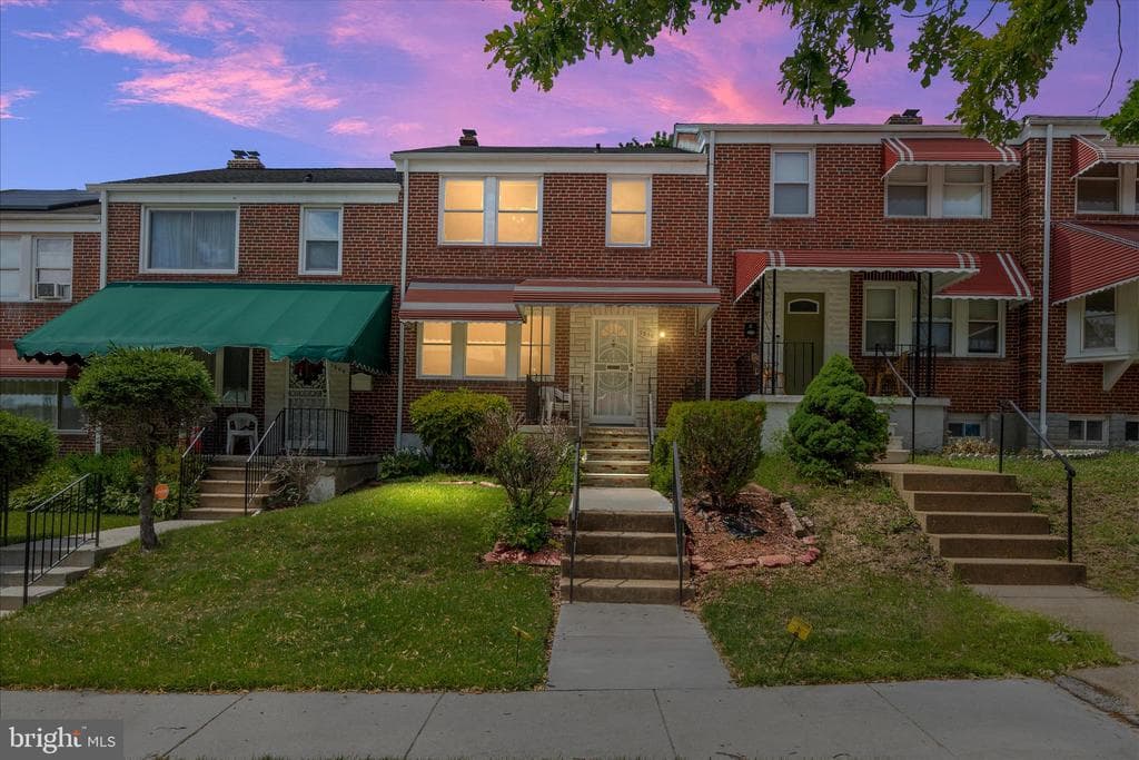 1510 E 36th St, Baltimore, MD 21218-2221, United States - 197500