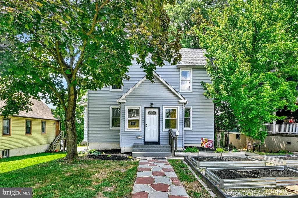 MD,BALTIMORE CITY - 272000